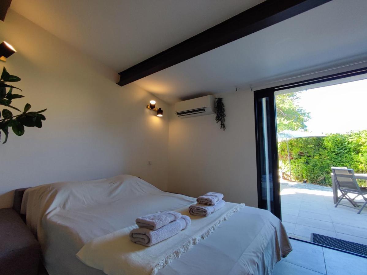 L'Ousto - Studio Avec Magnifique Terrasse A 5 Min De Cassis Roquefort-la-Bedoule Ngoại thất bức ảnh